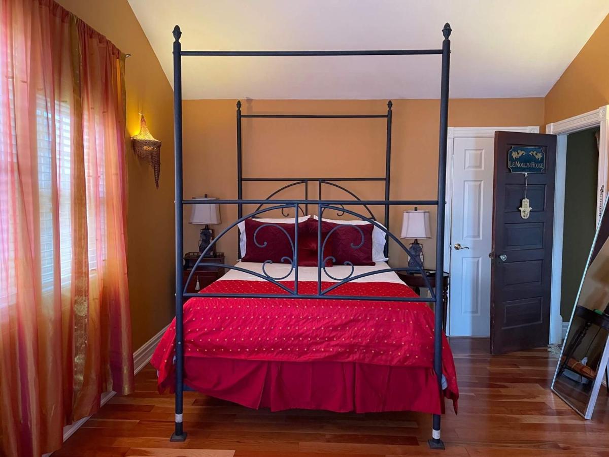 Globetrotters B&B Ниагара-он-те-Лейк Экстерьер фото